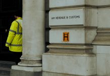 報稅期限仲有九日 小心被騙 報稅期限仲有九日 小心被騙