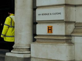 報稅期限仲有九日 小心被騙 報稅期限仲有九日 小心被騙