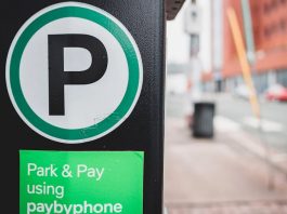 「五分鐘」罰款惹爭議 私人停車場擬修訂規則 「五分鐘」罰款惹爭議 私人停車場擬修訂規則