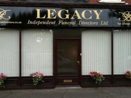 殯儀公司疑撈亂骨灰 警方提出檢控 殯儀公司疑撈亂骨灰 警方提出檢控