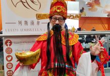 逼爆Kirkgate Market 列斯香港人年宵2025 逼爆Kirkgate Market 列斯香港人年宵2025