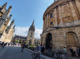 為提高少數族裔成績 牛津劍橋改變傳統考試模式 為提高少數族裔成績 牛津劍橋改變傳統考試模式