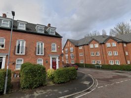 泊屋企車位竟被收過千鎊租金 泊屋企車位竟被收過千鎊租金