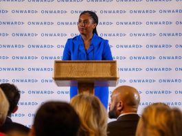 保守黨建議收緊移民政策 BNO移民影響輕微 保守黨建議收緊移民政策 BNO移民影響輕微