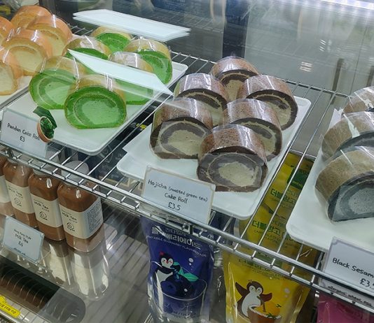 享受Chill生活 列斯Hiyaa Cafe 享受Chill生活 列斯Hiyaa Cafe