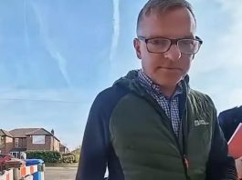 女子Facebook批評工黨議員 遭警員上門查問 女子Facebook批評工黨議員 遭警員上門查問