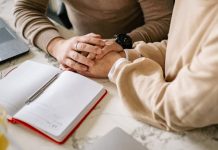 保姆上班三小時後辭職 成功索取未付工資 保姆上班三小時後辭職 成功索取未付工資