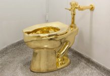 兩男子潛入皇宮偷黃金馬桶 被判有罪 兩男子潛入皇宮偷黃金馬桶 被判有罪