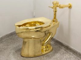 兩男子潛入皇宮偷黃金馬桶 被判有罪 兩男子潛入皇宮偷黃金馬桶 被判有罪