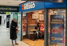 英國財政委員會警告 商店或被強制接受現金 英國財政委員會警告 商店或被強制接受現金