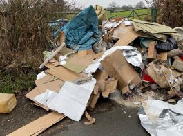 英國政府要求地方議會 銷毀非法傾倒垃圾車輛 英國政府要求地方議會 銷毀非法傾倒垃圾車輛