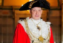 保守黨Dan Cohen 上任列斯新市長 保守黨Dan Cohen 上任列斯新市長