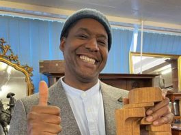 BBC《尋寶大挑戰》古董專家 涉嫌為恐怖活動融資被補 BBC《尋寶大挑戰》古董專家 涉嫌為恐怖活動融資被補