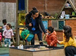 英國政府資助不足 多間幼兒園縮減免費托兒服務 英國政府資助不足 多間幼兒園縮減免費托兒服務