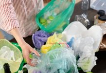 政府推出瓶罐回收計劃 換取現金或折扣 政府推出瓶罐回收計劃 換取現金或折扣