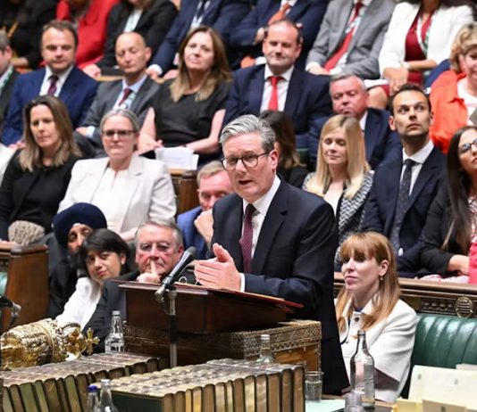 施紀賢福利削減政策讓步 研究所指秋季或需加稅過百億 施紀賢福利削減政策讓步 研究所指秋季或需加稅過百億