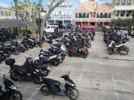 英國新停車規例惹爭議 司機要求減罰款不果 英國新停車規例惹爭議 司機要求減罰款不果