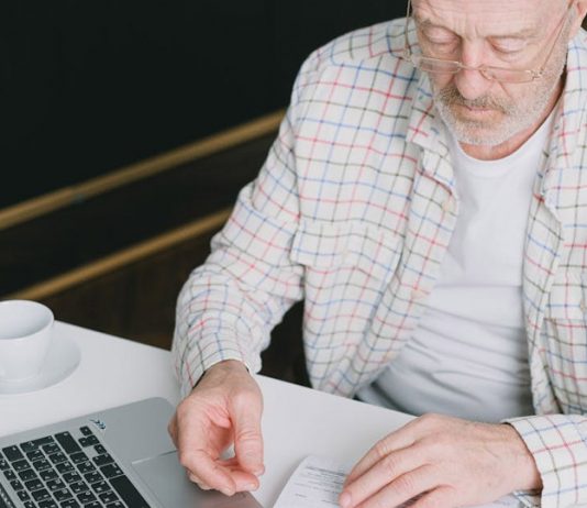 政府考慮加快提高退休金年齡至68歲 政府考慮加快提高退休金年齡至68歲