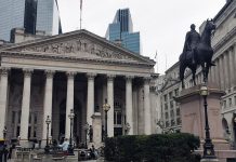 今日新聞摘要:經濟收縮、移民政策及安全威脅 今日新聞摘要:經濟收縮、移民政策及安全威脅