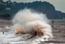 風暴Floris周一襲英 氣象局發黃色警報 風暴Floris周一襲英 氣象局發黃色警報