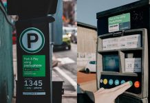 調查指逾七成駕駛者 使用應用程式泊車遇困難 調查指逾七成駕駛者 使用應用程式泊車遇困難