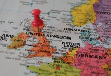 部分工作簽證需達A-level英語水平 部分工作簽證需達A-level英語水平