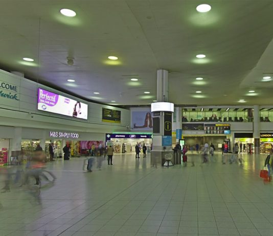 倫敦格域機場落客區加至十鎊 成為全英國最貴機場 倫敦格域機場落客區加至十鎊 成為全英國最貴機場
