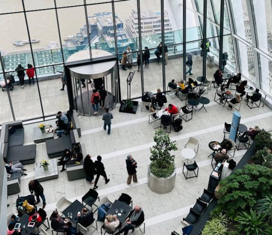 就業權利法案獲得通過 2026年起分階段實施 就業權利法案獲得通過 2026年起分階段實施