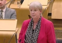 預算案上調稅階門檻 逾55%蘇格蘭納稅人受惠 預算案上調稅階門檻 逾55%蘇格蘭納稅人受惠