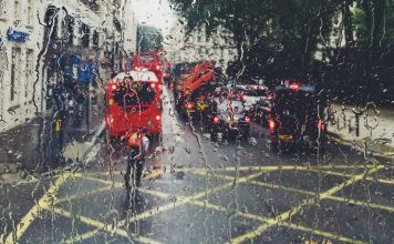 幾時先落完雨? 英國部分地區連續落雨40日 幾時先落完雨? 英國部分地區連續落雨40日