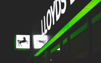 多間大型銀行技術故障 客戶交易記錄等私隱外洩 多家大型銀行技術故障 客客戶交易記錄等私隱外洩