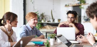 政府推大型青年就業計劃 僱用年輕人可獲資助 政府推大型青年就業計劃 僱用年輕人可獲資助