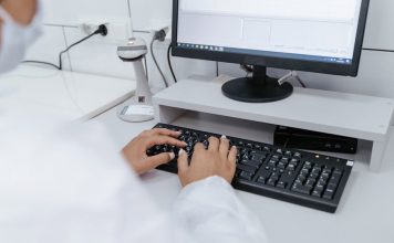 50萬英國人醫療紀錄外洩 數據於中國網購平台出售 50萬英國人醫療紀錄外洩 數據於中國網購平台出售