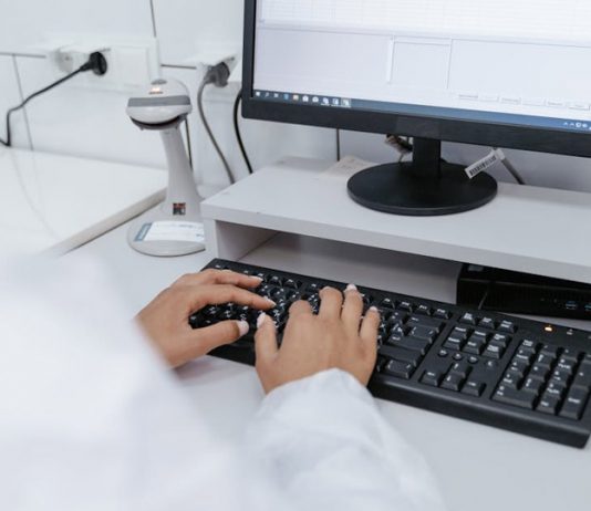 50萬英國人醫療紀錄外洩 數據於中國網購平台出售 50萬英國人醫療紀錄外洩 數據於中國網購平台出售