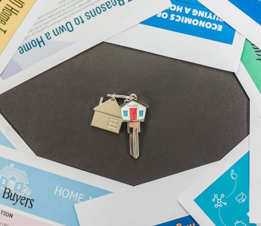 英政府改革「置業權」 削減折扣以保公屋供應 英政府改革「置業權」 削減折扣以保公營房屋