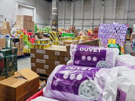 實測列斯清貨減價倉 Barrys Clearance Cash and Carry Leeds 實測列斯清貨減價倉 Barrys Clearance Cash and Carry Leeds