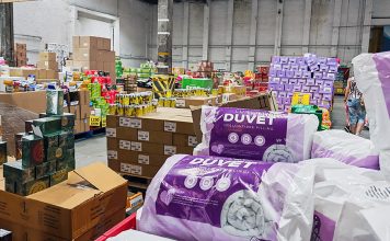 實測列斯清貨減價倉 Barrys Clearance Cash and Carry Leeds 實測列斯清貨減價倉 Barrys Clearance Cash and Carry Leeds
