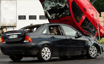 AI偽造車禍場景成新趨勢 保險商Aviva指恐推高保費 AI偽造車禍場景成新趨勢 保險商Aviva指恐推高保費